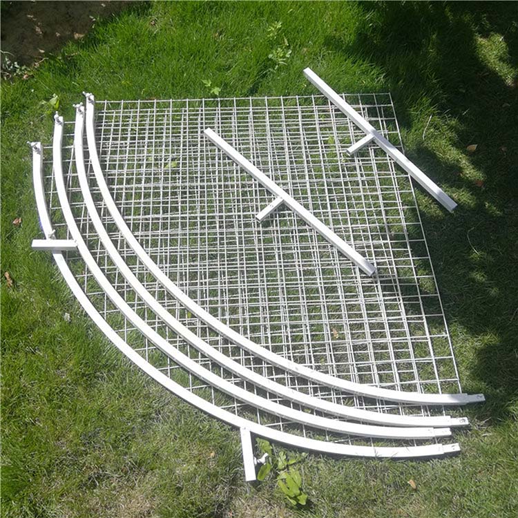 circle arch with grid