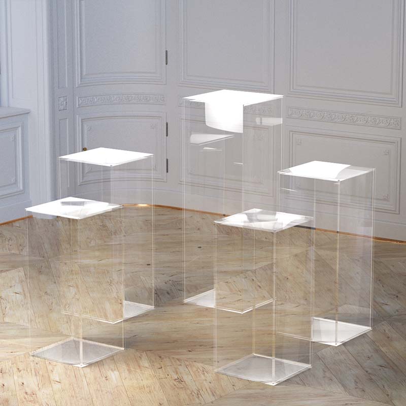 square clear acrylic wedding cylinder plinth