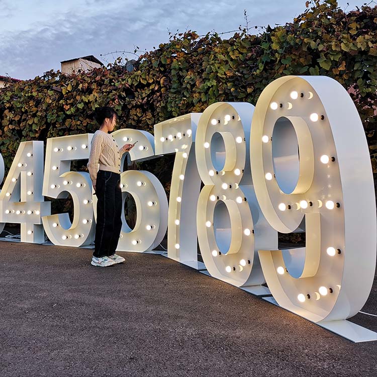 marquee lighted numbers